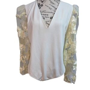 Express XL Cream Floral Appliqué Puff Sleeve‎ Bodysuit  Bridal Date Night Sexy
